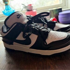 Women’s Nike Low Dunks Twist